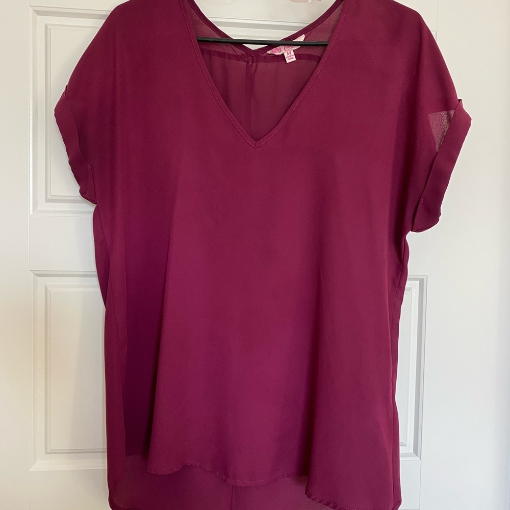 Maroon short sleeve blouse